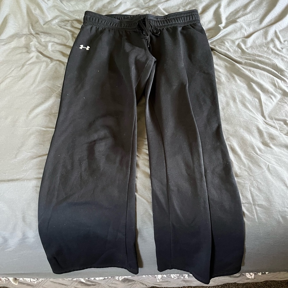 Semi fitted under armour sweat pants